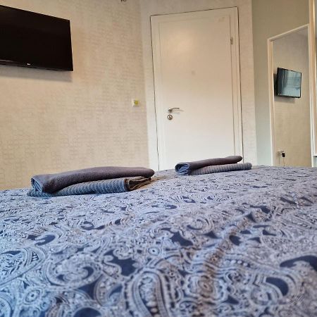 Marsselis Luxe Port Apartment Varna Eksteriør bilde