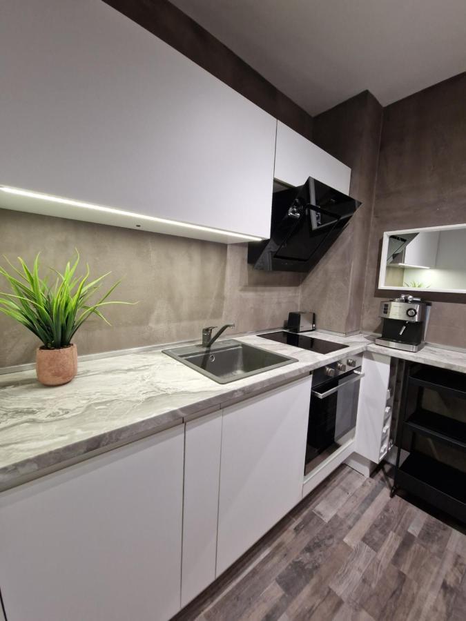 Marsselis Luxe Port Apartment Varna Eksteriør bilde